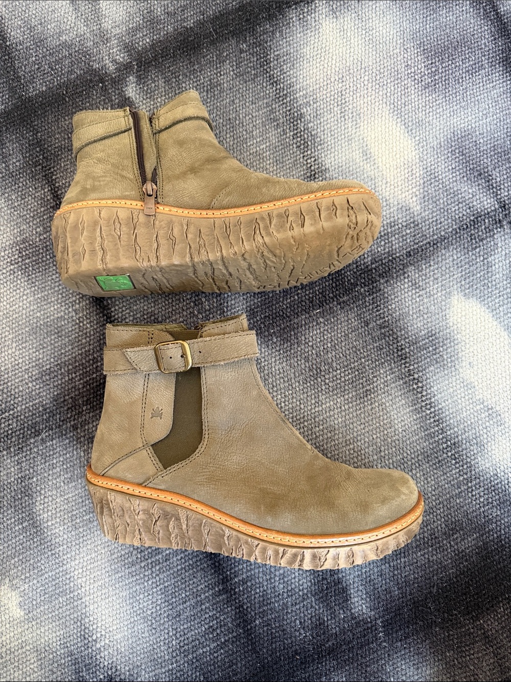El Naturalista Olive Green Suede Wedge Ankle Booties, Myth Yggdrasil, 39